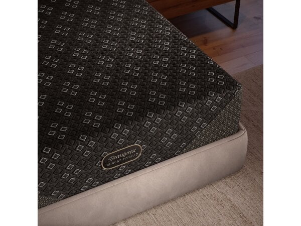 Beautyrest Black Hybrid XCS Series Three Firm